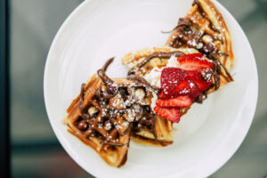 french toast strawberries